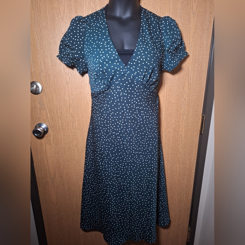 Lulu's Forest Green Midi Dress with White Dots